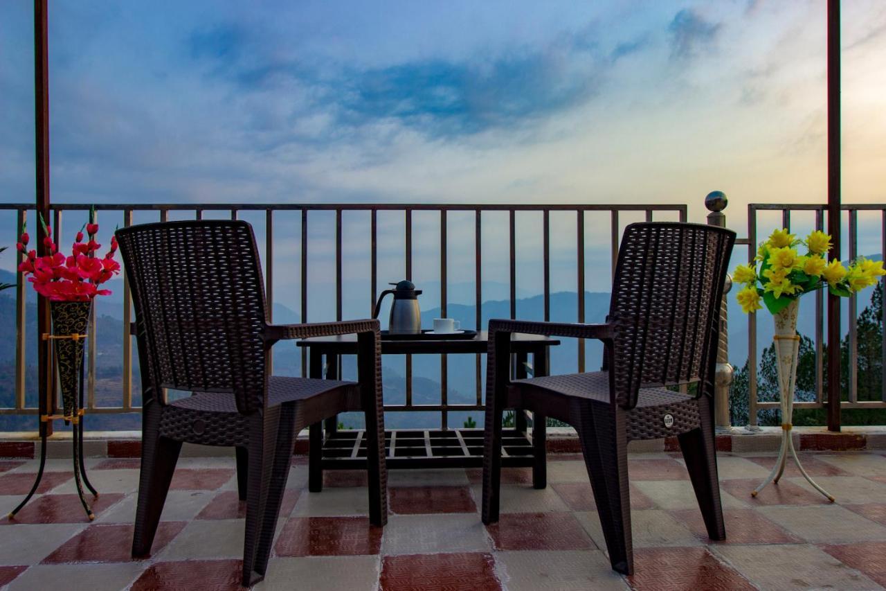 Hotel Himalayan View Лансдаун Екстериор снимка